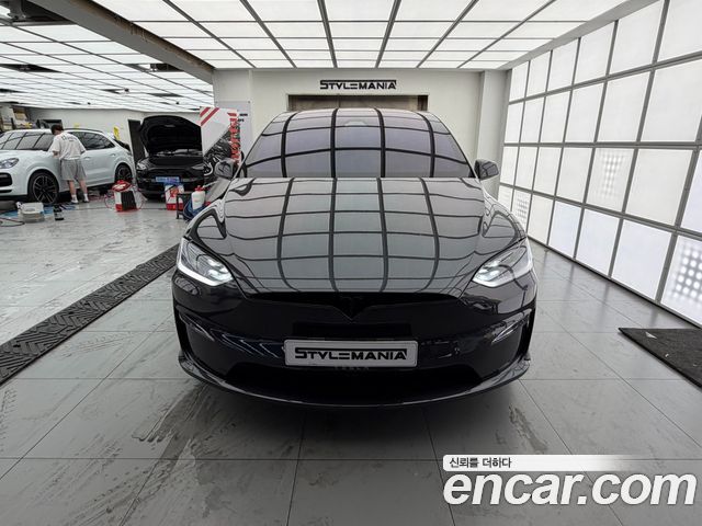 Tesla Model X AWD - фото 2