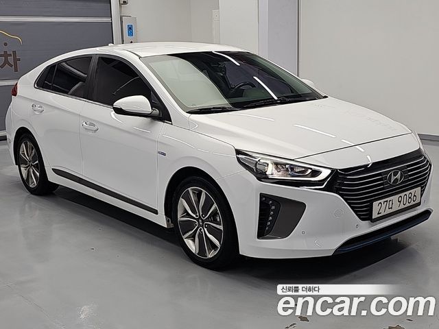 Hyundai Ioniq гибрид Q - фото 3