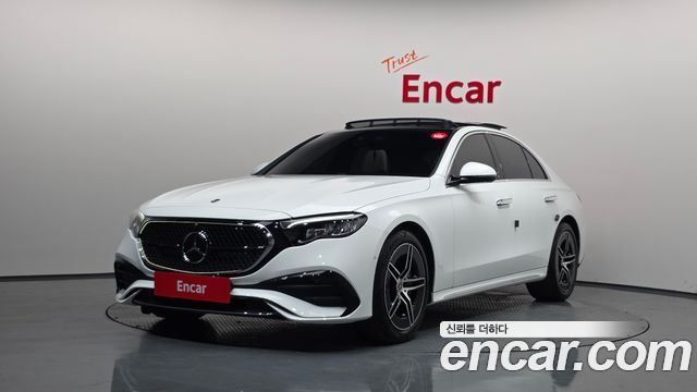 Mercedes-Benz E-Class W214 E200 AMG Line - фото 0