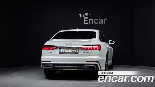 Audi A6 C8 45 TFSI Premium - фото 3