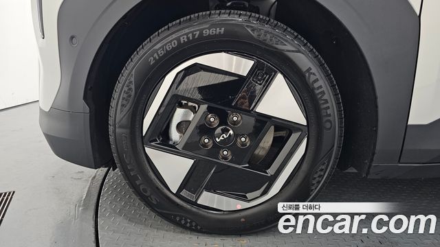 Kia EV3 Long Range 2WD AIr - фото 4