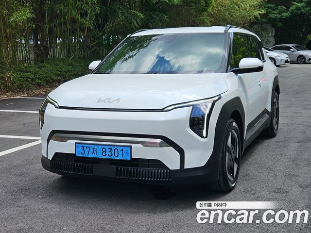 Kia EV3 Long Range 2WD Earth - фото 2