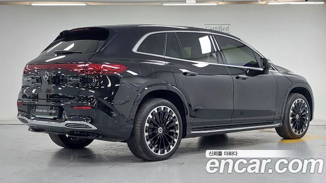 Mercedes-Benz EQS SUV EQS580 4MATIC - фото 1