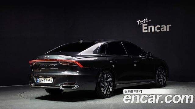 Hyundai Grandeur Новый IG, гибрид Exclusive - фото 1