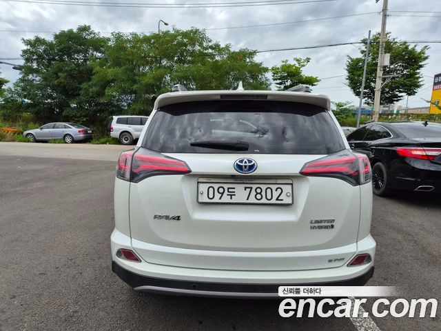 Toyota RAV4 2.5 4WD Hybrid 4th - фото 2