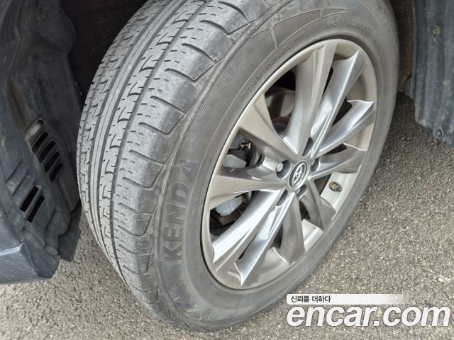 Toyota RAV4 2.5 4WD Hybrid 4th - фото 4