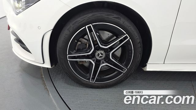 Mercedes-Benz CLA-Class C118 CLA250 4MATIC - фото 3