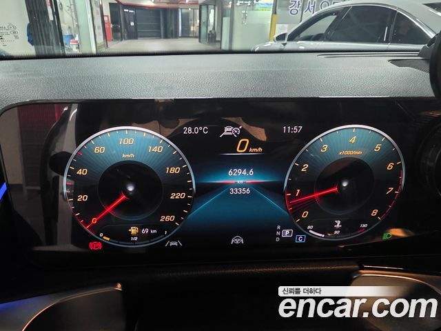 Mercedes-Benz GLB-Class X247 GLB250 4MATIC - фото 2