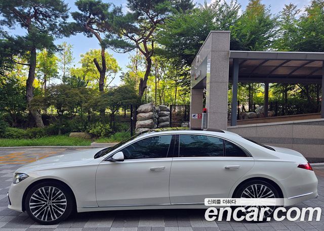 Mercedes-Benz S-Class W223 S450L 4MATIC - фото 2