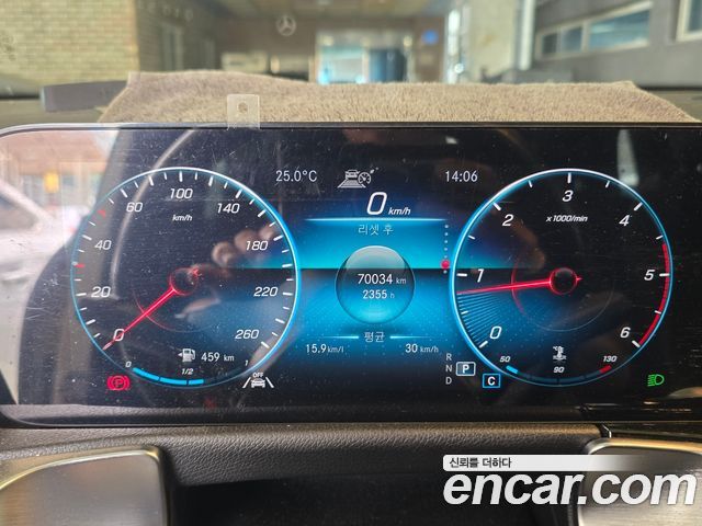 Mercedes-Benz GLB-Class X247 GLB200 d - фото 3