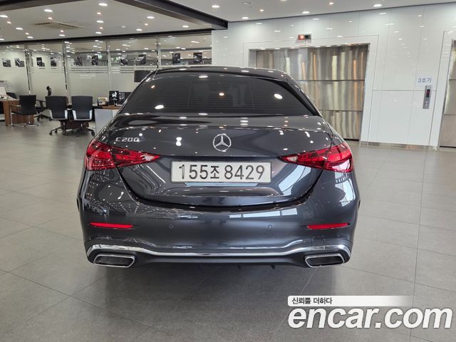 Mercedes-Benz C-Class W206 C200 AMG Line - фото 4
