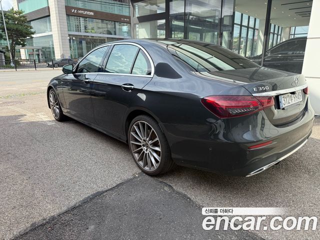Mercedes-Benz E-Class W213 E350 4MATIC AMG Line - фото 1