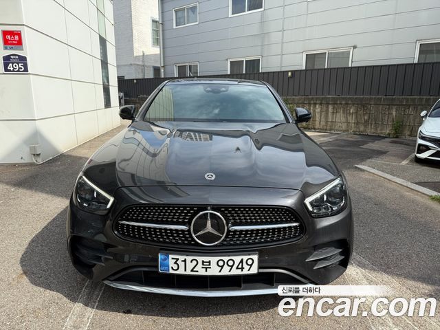 Mercedes-Benz E-Class W213 E350 4MATIC AMG Line - фото 2
