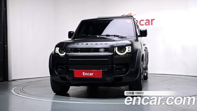Land Rover Defender L663 110 D300 X-Dynamic HSE - фото 2