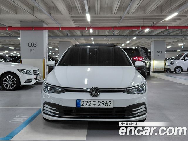 Volkswagen Golf 8-го поколения 2.0 TDI Prestige - фото 2