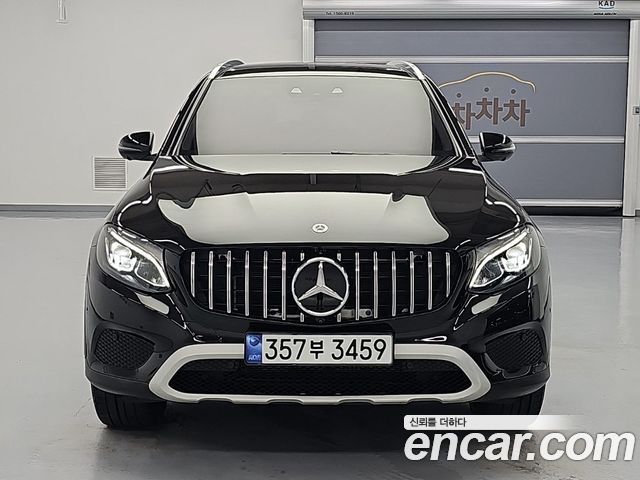 Mercedes-Benz GLC-Class X253 GLC350e 4MATIC Premium - фото 1