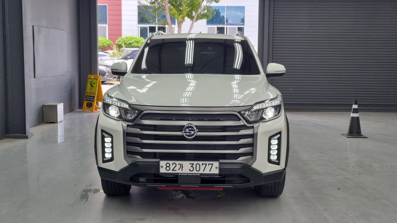 SsangYong Rexton Новый Sports Diesel 2.2 4WD Prestige - фото 2