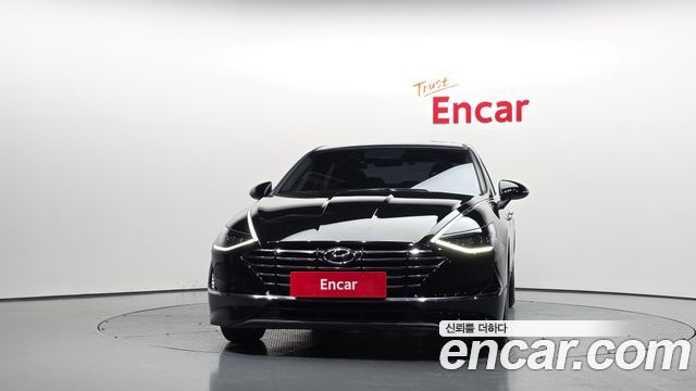 Hyundai Sonata DN8 2.0 Premium - фото 2