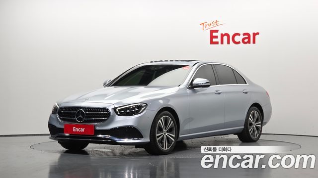 Mercedes-Benz E-Class W213 E250 Avantgarde - фото 0
