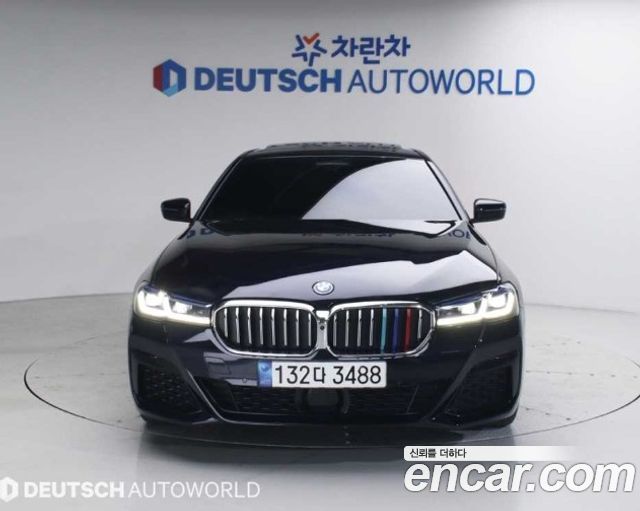 BMW 5 Series G30 530e M Sport - фото 2