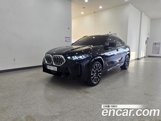 BMW X6 G06 xDrive40i M Sport - фото 0