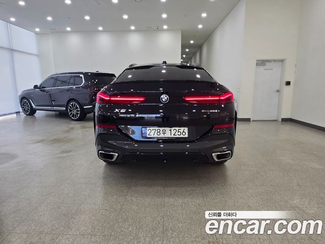 BMW X6 G06 xDrive40i M Sport - фото 3