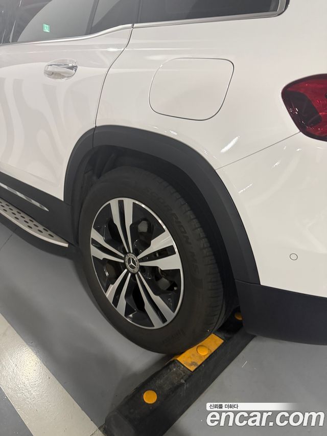 Mercedes-Benz GLB-Class X247 GLB220 - фото 2