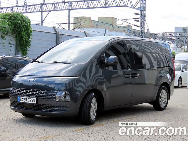 Hyundai Staria Cargo 5-Seater Modern - фото 0