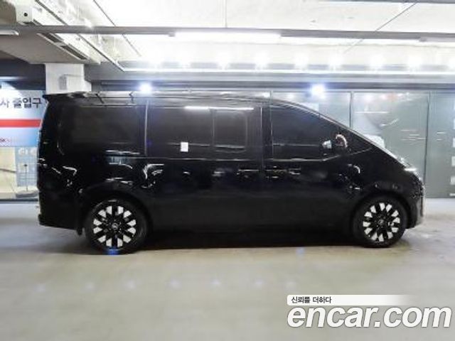 Hyundai Staria 4WD Lounge 9-Seater Inspiration - фото 2