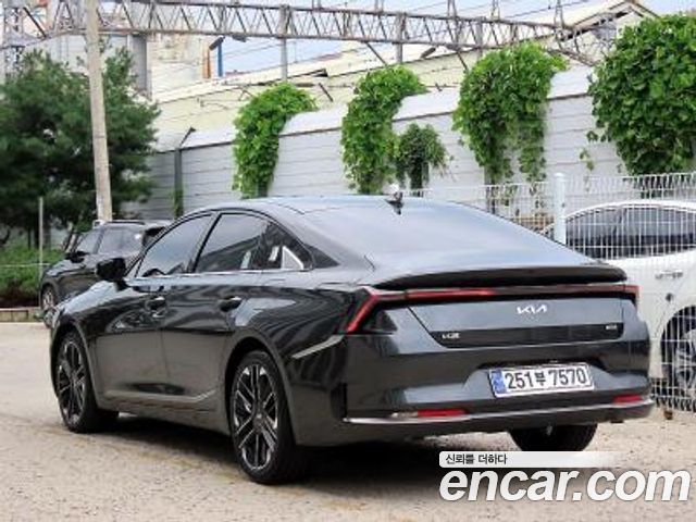 Kia K8 Новый, гибрид Signature - фото 1