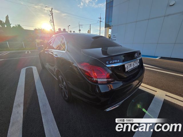 Mercedes-Benz C-Class W205 C220 d 4MATIC Exclusive - фото 3