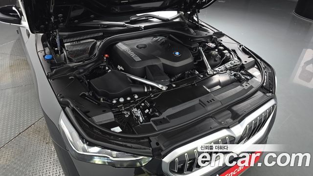 BMW 5 Series G60 520i - фото 4