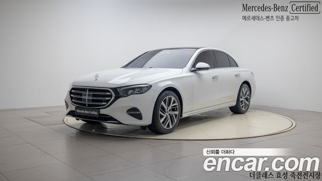 Mercedes-Benz E-Class W214 E220d 4MATIC Exclusive - фото 0