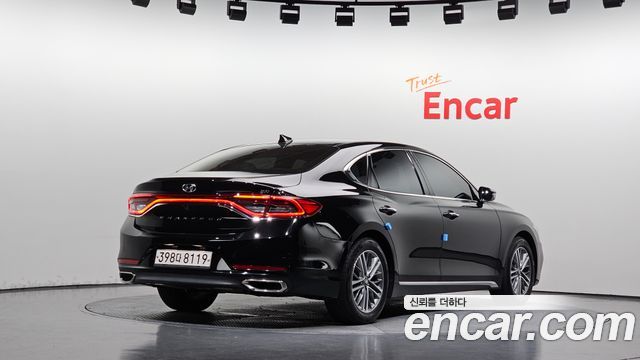 Hyundai Grandeur IG 3.0 LPi Modern (Rental Car) - фото 1