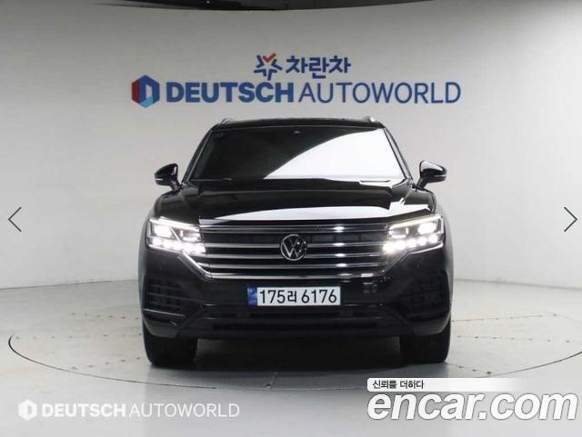 Volkswagen Touareg 3-го поколения 3.0 TDI Premium - фото 2