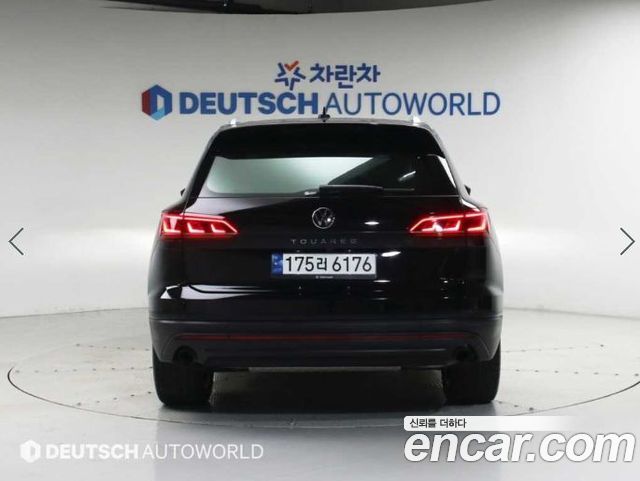 Volkswagen Touareg 3-го поколения 3.0 TDI Premium - фото 3