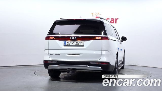 Kia Carnival 4-го поколения 9-Seater Noblesse - фото 3