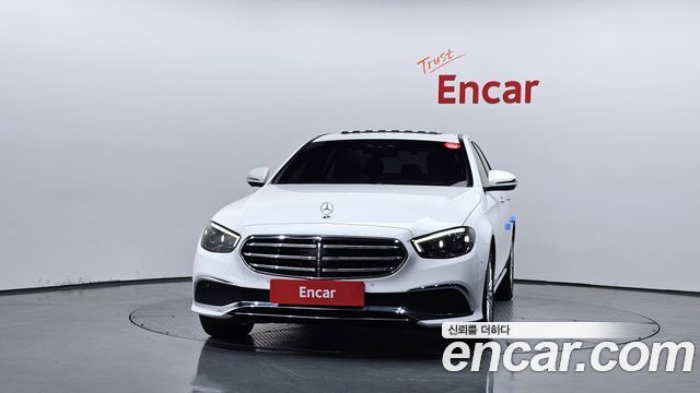 Mercedes-Benz E-Class W213 E220d 4MATIC Exclusive - фото 2