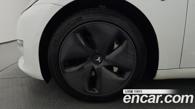 Tesla Model 3 Long Range AWD - фото 3