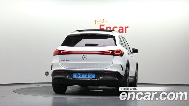 Mercedes-Benz EQA H243 EQA250 AMG Line - фото 3
