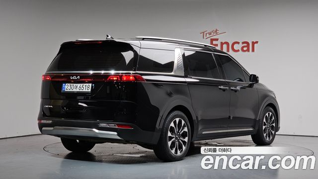Kia Carnival 4-го поколения 7-Seater Noblesse - фото 0