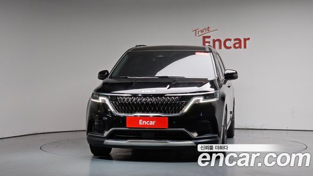 Kia Carnival 4-го поколения 7-Seater Noblesse - фото 1
