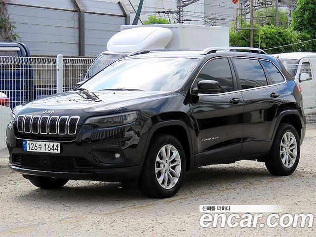 Jeep Cherokee KL 2.4 Longitude High AWD - фото 1