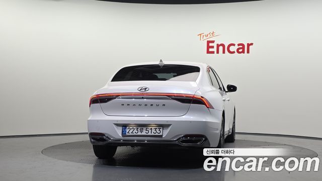 Hyundai Grandeur Новый IG 3.0 LPi (Taxi) Deluxe - фото 3