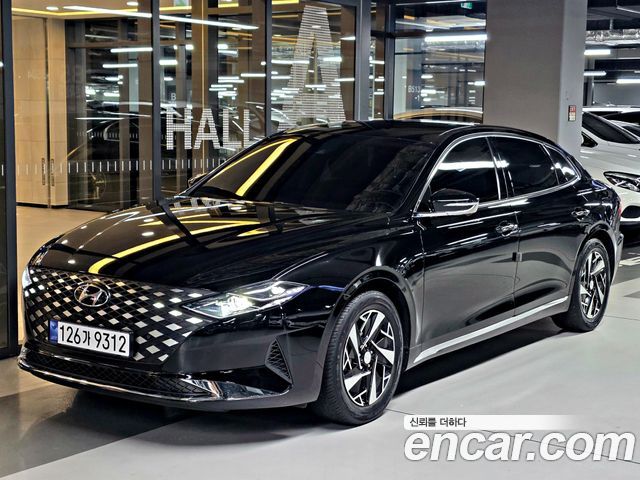 Hyundai Grandeur Новый IG, гибрид Exclusive - фото 0