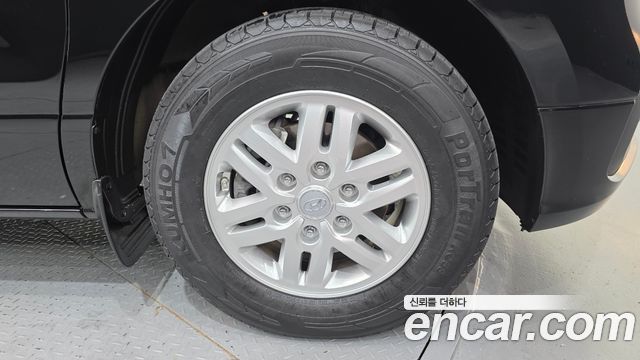Hyundai Starex Новый Van 5-Seater LPi Smart - фото 4