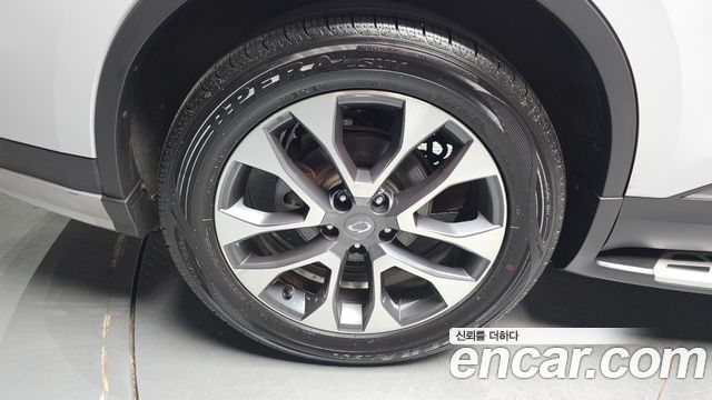 Renault Samsung QM6 Gasoline 2WD RE Signature - фото 4