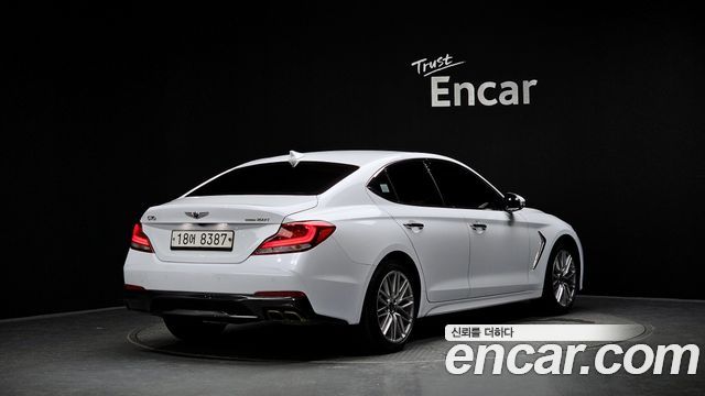 Genesis G70 2.0T AWD Elite - фото 1