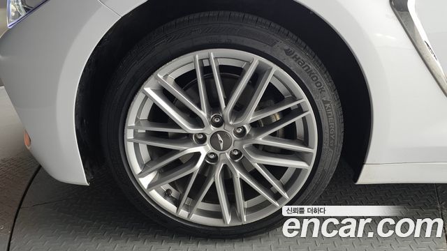 Genesis G70 2.0T AWD Elite - фото 4