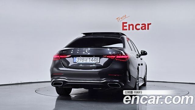 Mercedes-Benz C-Class W206 C200 AMG Line - фото 3